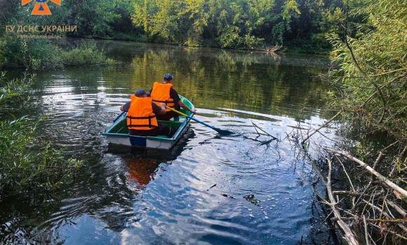 У водоймі у Барській громаді знайшли тіло мертвої жінки