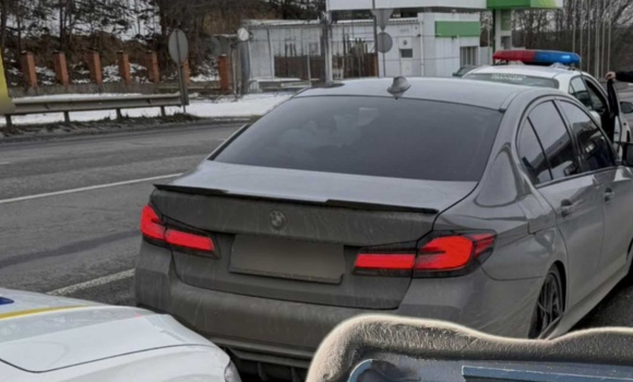 У Якушинцях водій в тричі перевищив дозволену швидкість руху автомобіля