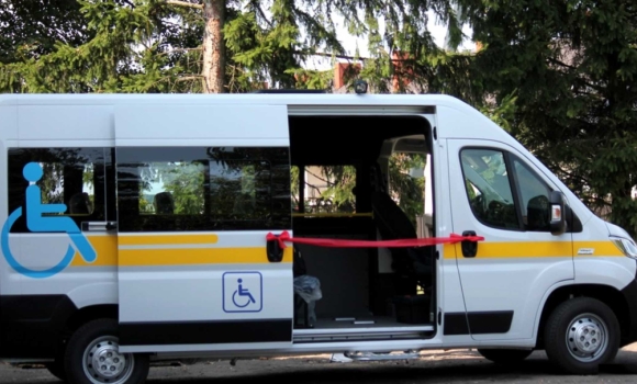 У Жмеринській громаді працює послуга «Соціальне таксі»