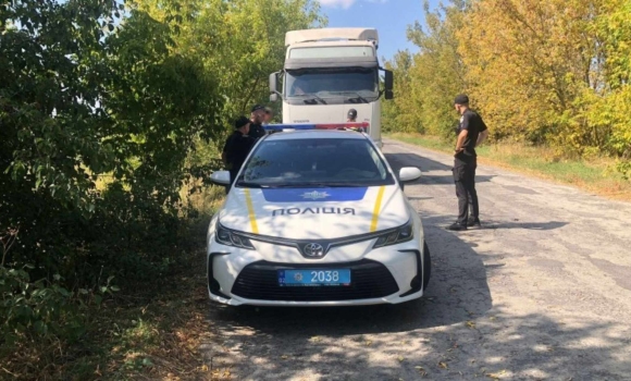 У Жмеринському районі водій спробував підкупити держслужбовців