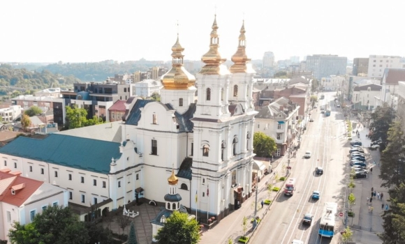 У жовтні вінничан та гостей міста запрошують на десять екскурсій і турів від місцевих гідес і гідів