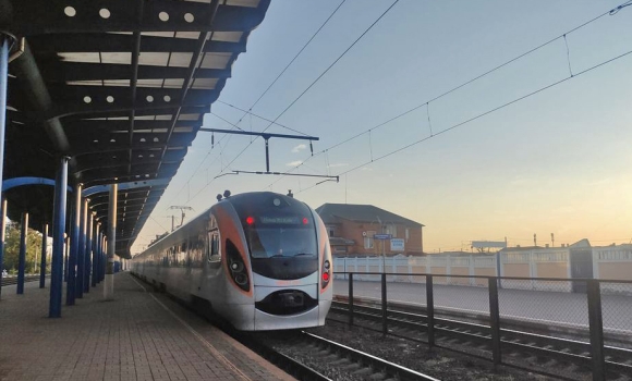 Укрзалізниця стабілізує рух поїздів у т.ч. через Вінницю