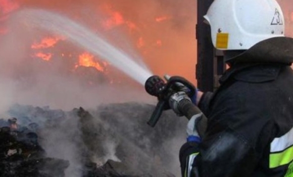 В селі Петрик під час пожежі в квартирі загинула жінка