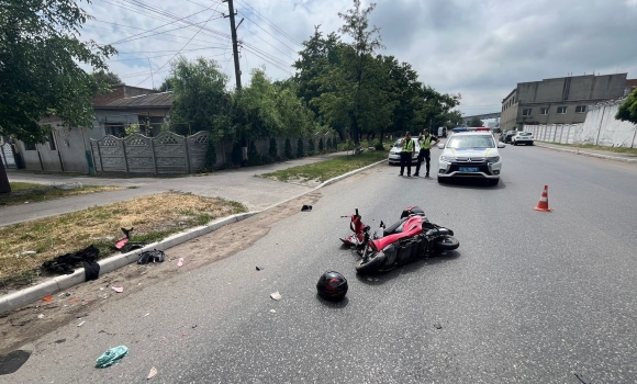 В Гайсині п’яний водій зіткнувся зі скутером