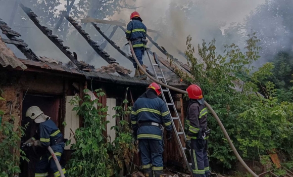 В Хмільницькій громаді через дитячі пустощі з вогнем згоріли дрова