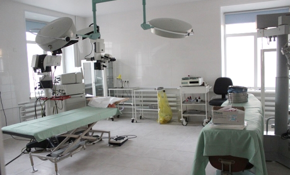 В лікарні у Калинівці завершили ремонт операційного залу очного відділення