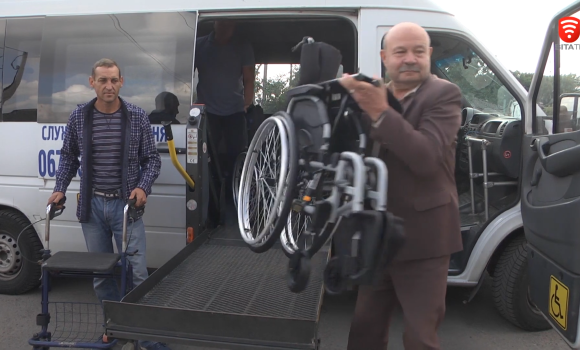 В Тульчині відкрили пункт безкоштовного прокату крісел колісних