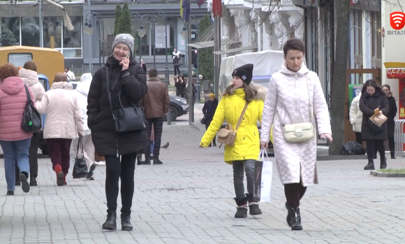В Україні зросла мінімальна заробітна плата до 7 100 грн