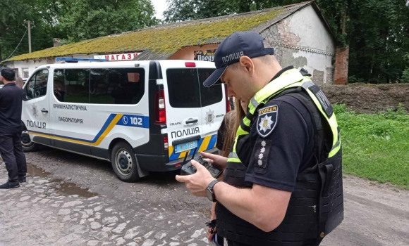 Вбивця пенсіонерів застрелився на Вінниччині під час перемовин з поліцією 