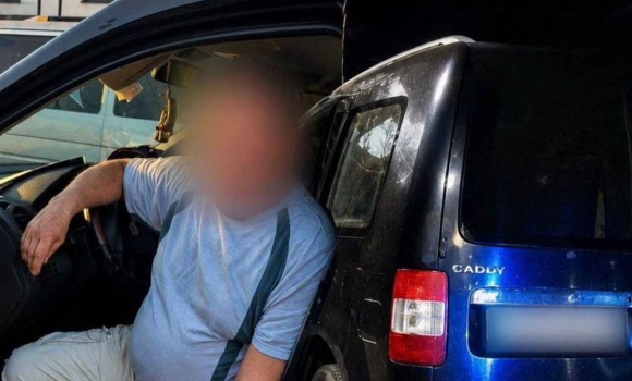 Вечірня поїздка нетверезого вінницького водія завершилася ДТП й евакуацією авто