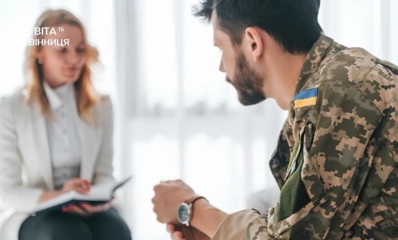 Ветеран у центрі уваги Вінниця ухвалила масштабну стратегію турботи про оборонців та їхні родини