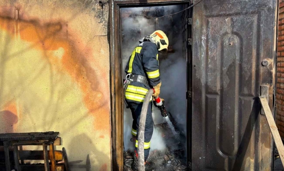 Від кинутого недопалка до короткого замикання на Вінниччині горіли будинки та господарчі споруди