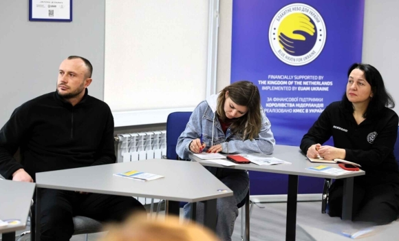 Відбулася зустріч із родинами безвісти зниклих на війні вінницьких поліцейських