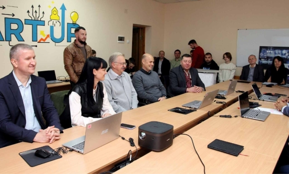Відкрили консультаційний центр Школи Стартапів «Вінницький Виклик»