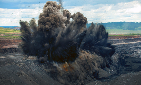 Вінничан попереджають про нові вибухи на Писарівському родовищі гранітів