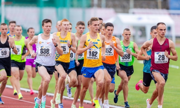 Вінничани здобули "срібло" та "бронзу" на чемпіонаті України з легкої атлетики