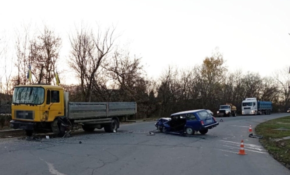 Вінницька поліція з'ясовує обставини трьох автопригод з потерпілими