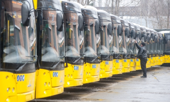 Вінницькі автобуси прибули до Дніпра - ось-ось вийдуть на маршрути