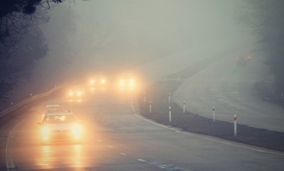 Вінницькі автомобільні шляхи на дві доби оповив туман