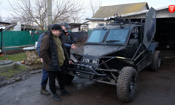 Вінницькі майстри виготовили бойовий багі для військових