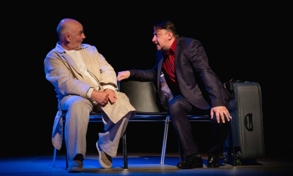 Вінничан і гостей міста запрошують на виставу Донецького академічного театру Вінничан і гостей міста запрошують на виставу Донецького академічного театру