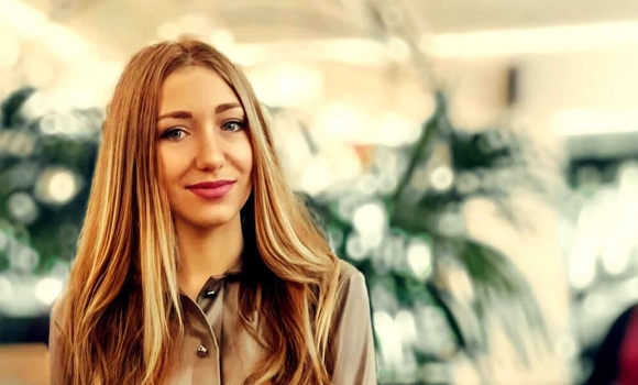 Вінничанка готується встановити рекорд України з безперервних присідань