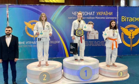 Вінничанка здобула пояс чемпіонки України з рукопашного бою