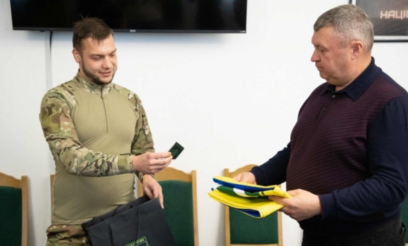 Вінничани передали «мавіки» бригаді оперативного призначення «Хартія»