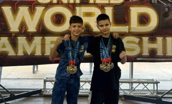 Вінничани завоювали сім медалей на чемпіонаті світу з кікбоксингу Вінничани завоювали сім медалей на чемпіонаті світу з кікбоксингу