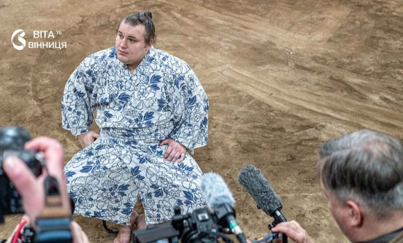 Вінничанин Аонішікі через дві травми втратив звання озекі в японському сумо