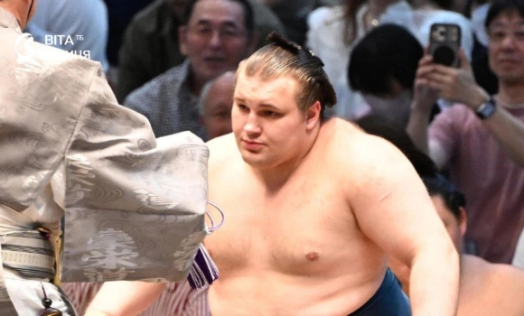 Вінничанин Данило Аонішікі виграв третій Кубок Імператора з сумо