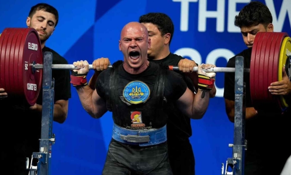 Вінничанин став віцечемпіоном з паверліфтингу у Всесвітніх іграх у Ченду