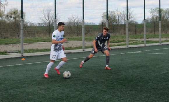 Вінницька «Нива» ледь не збила з ніг лідера цьогорічного футбольного чемпіонату