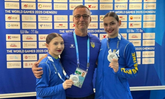 Вінницькі акробатки завоювали срібло на Всесвітніх іграх у Китаї