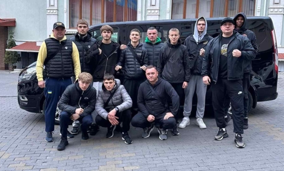 Вінницькі боксери вирушили на матчеву зустріч у Хорватію