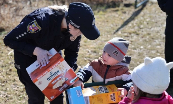 Вінницькі поліцейські потурбувались про дітей, які потребують особливої підтримки