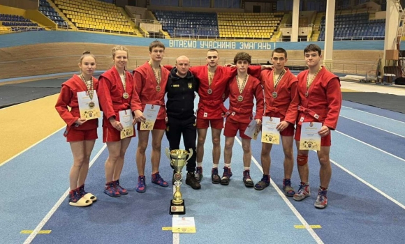 Вінницькі спортсмени представлятимуть Україну на чемпіонаті Європи з боротьби самбо