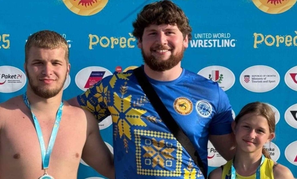 Вінницькі спортсмени здобули медалі на чемпіонаті Європи з пляжної боротьби
