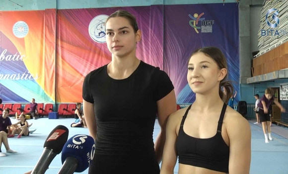 Вінницькі спортивні акробатки успішно готуються до Всесвітніх ігор у китайському Ченду