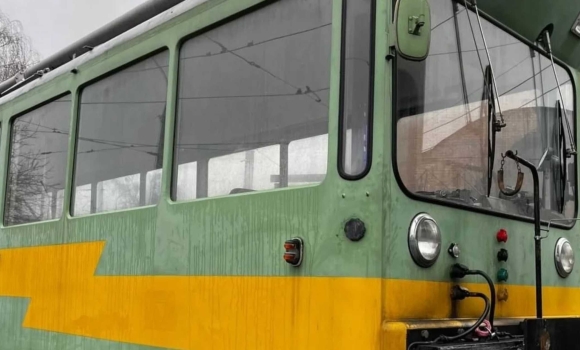 Вінницькі трамвайні колії прибиратиме швейцарський очищувач снігу