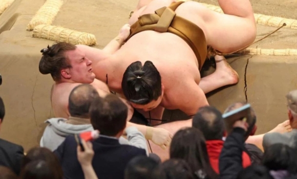 Вінницький сумоїст Аонішікі втретє програв на турнірі Haru Basho 2026