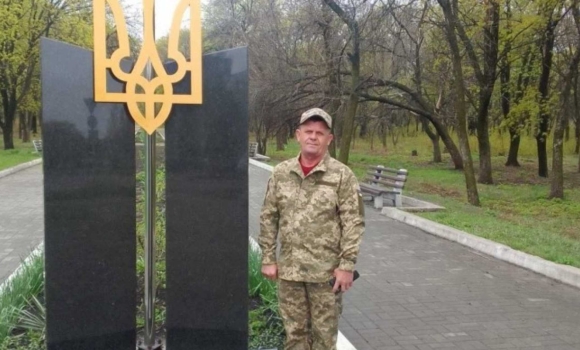 Вінницький воїн залишився сам на позиції, а повернувся до побратимів з полоненим