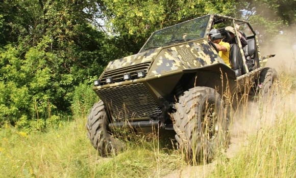 Вінниця підтримує ЗСУ ВАЗ із міського балансу перетворять на багі для фронту