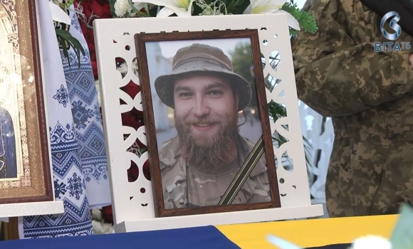 Вінниця попрощалася з 28-річним героєм Сергієм Жуком