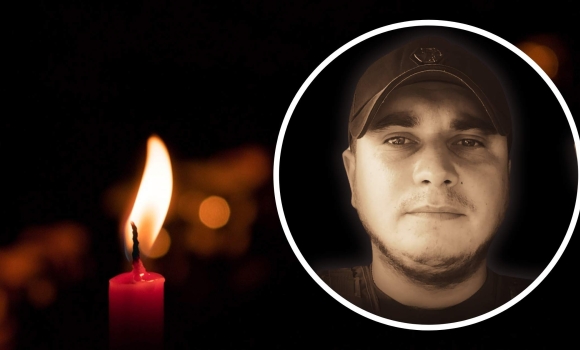 Вінниця прощається з 33-річним майором-прикордонником Дмитром Шинаєвим Вінниця прощається з 33-річним майором-прикордонником Дмитром Шинаєвим