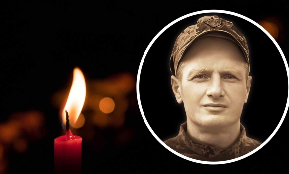 Вінниця прощається з 40-річним воїном-захисником Олександром Печенем
