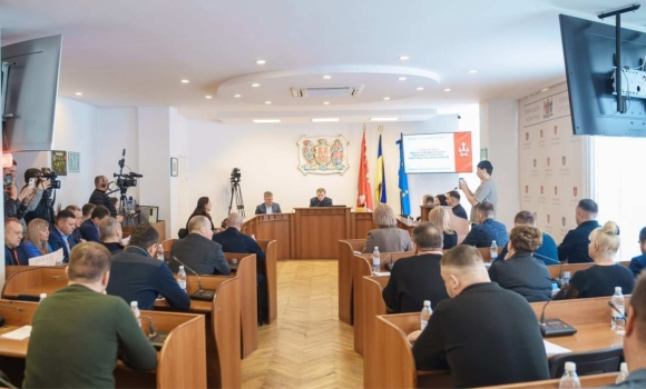 Вінниця придбає в лізинг 19 прибиральних машин, на 12 з них отримають грантові кошти