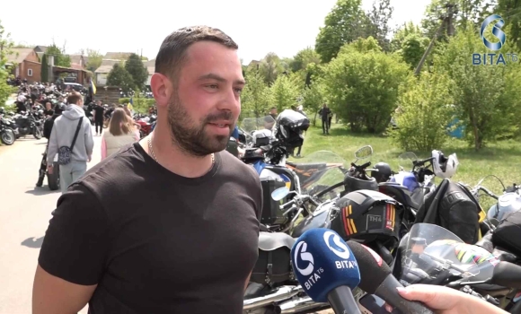 Вінниця відкрила мотосезон пів тисячі байкерів з усієї країни підтримали ЗСУ