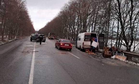 Внаслідок ДТП у Вінницькому районі постраждали двоє жителів Дніпропетровщини