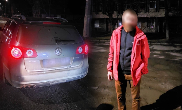 Вночі на вулиці Київській патрульні зупинили п'яного водія Volkswagen